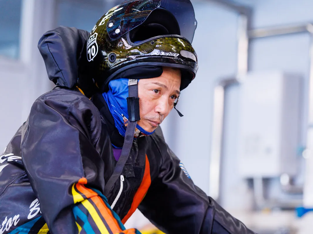 3590　濱野谷憲吾